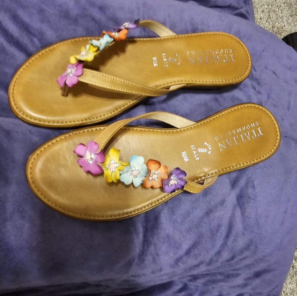 Women's Sandals 10M